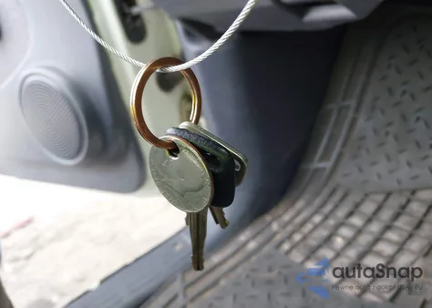 1998 Toyota Tacoma из США, поврежденный, VIN 4TAVL52N3WZ028913